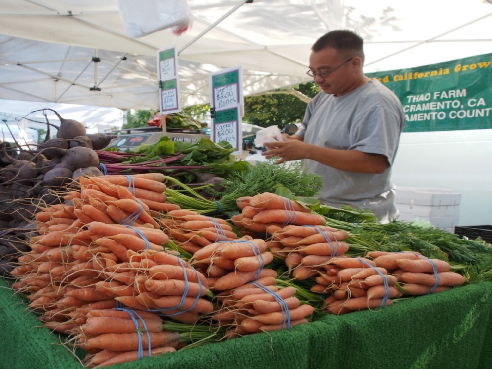 alt="Farmers Market"